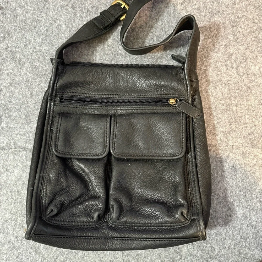 Vintage FOSSIL Black Leather Purse Shoulder Bag